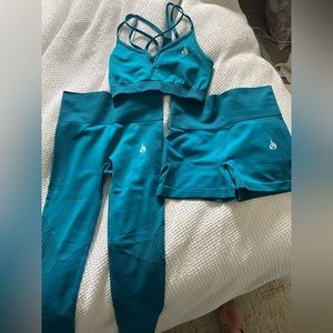 Ryderwear Electra seamless bright blue set- matching leggings, shorts and bra
